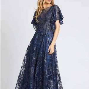 MAC DUGGAL EVENING GOWN